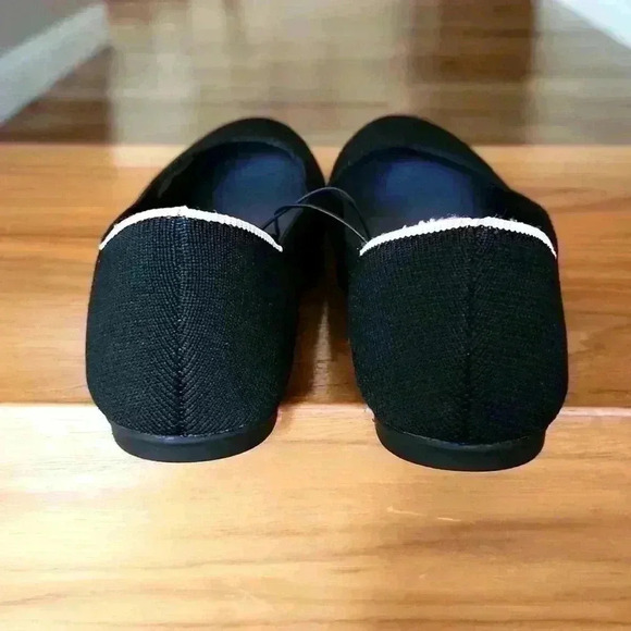 J Sport Doreen Knit Flats - Picture 8 of 8